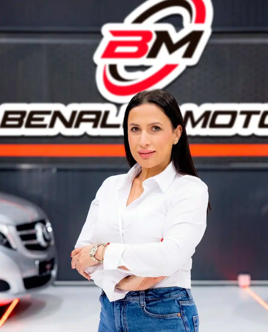 Miriam - Administración y Atención al Cliente en Autocasión NENE